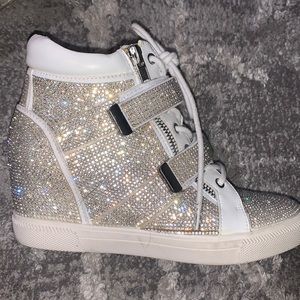Platform sneakers size 6 Rhinestone